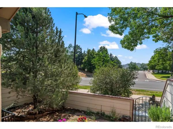 517 Ridgeview DR, Louisville, CO 80027
