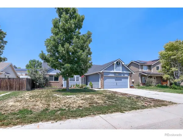 705 Country Acres DR, Johnstown, CO 80534