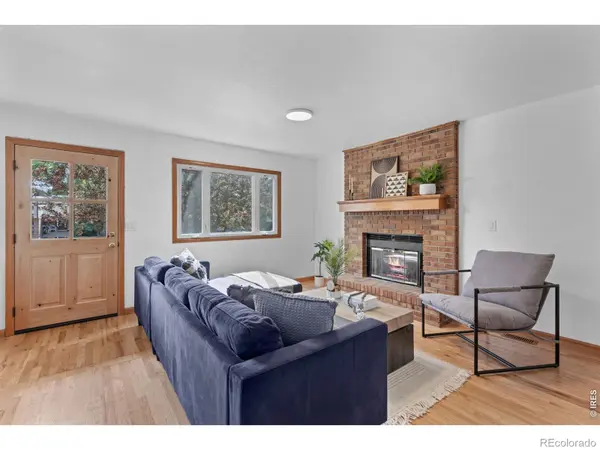 1685 Geneva CIR, Longmont, CO 80503