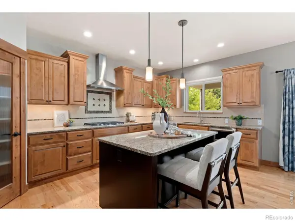 1050 Coral Burst DR, Loveland, CO 80538