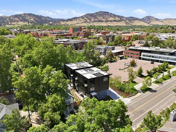 1633 17th ST #B, Boulder, CO 80302