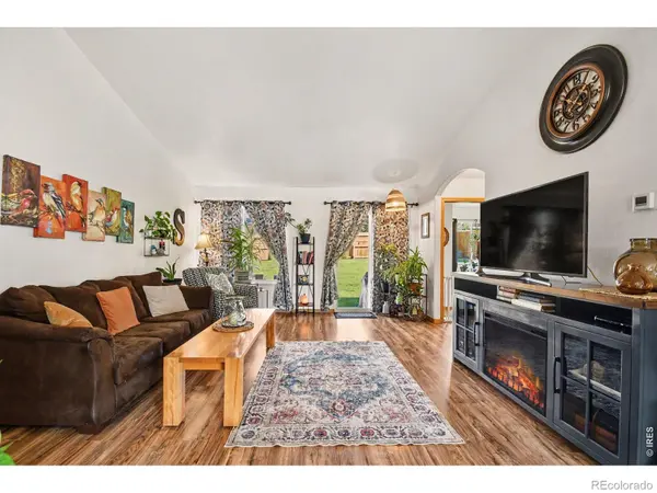 1210 Country Acres CT, Johnstown, CO 80534