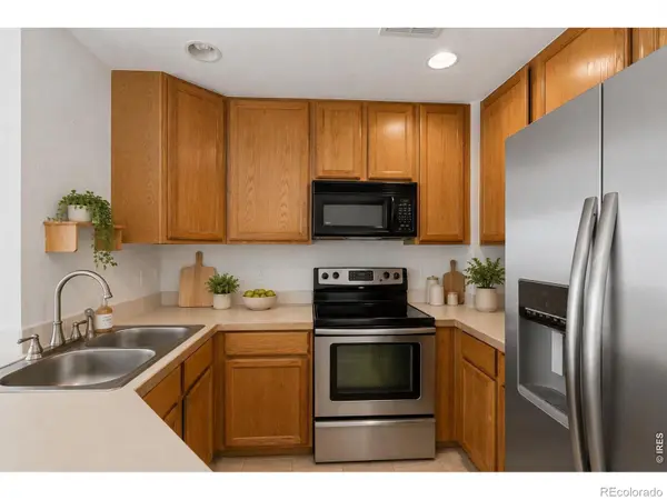 2033 S Fork DR, Lafayette, CO 80026