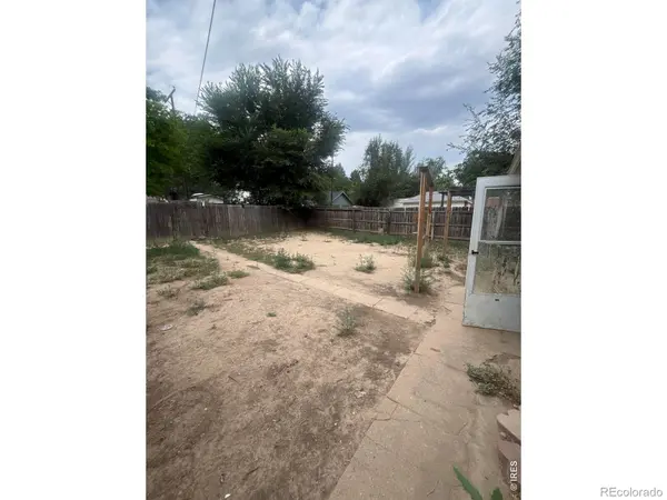 18 S Greeley AVE, Johnstown, CO 80534