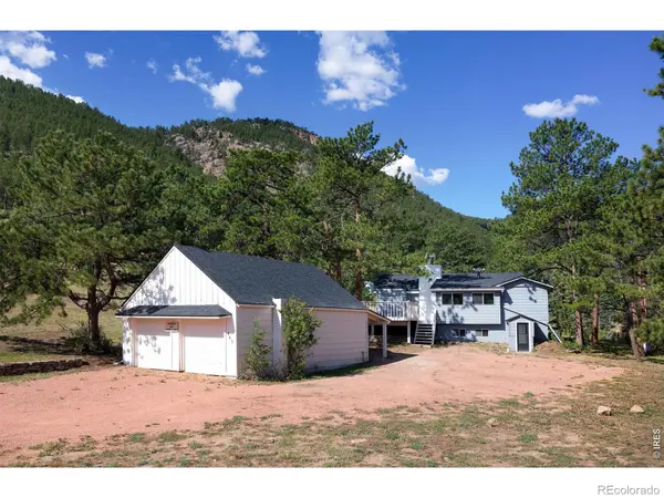 465 Deer LN, Lyons, CO 80540