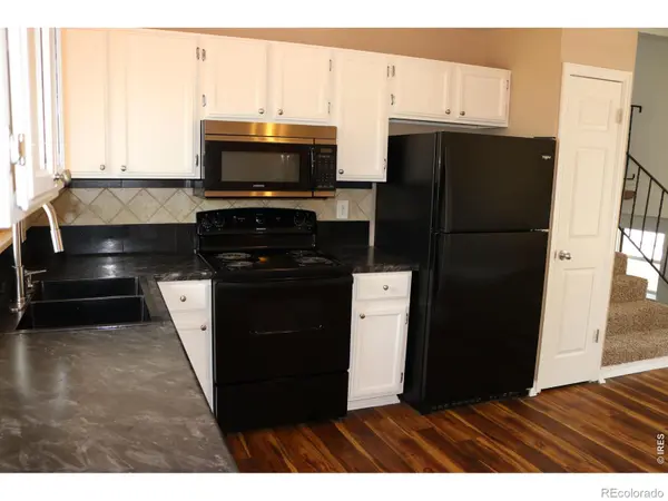 400 Goldeneye DR, Fort Collins, CO 80526