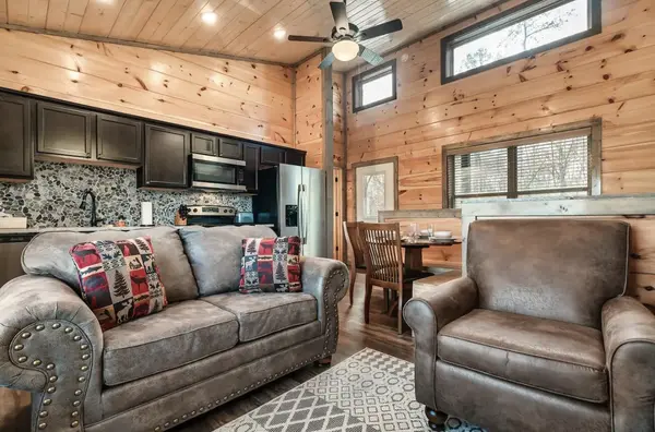 1654 Veterans Blvd Unit 32, Sevierville, TN 37862