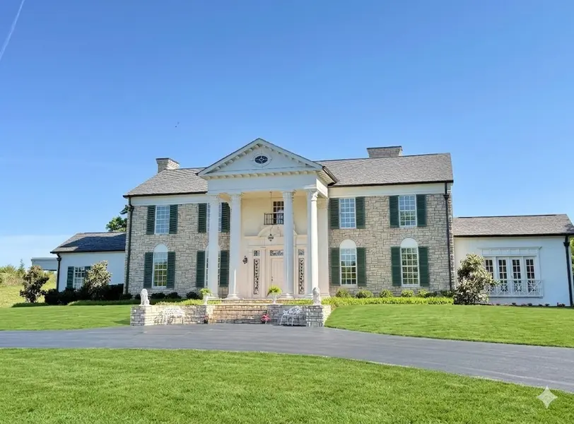 750 Walker Rd, Beechgrove, TN 37018