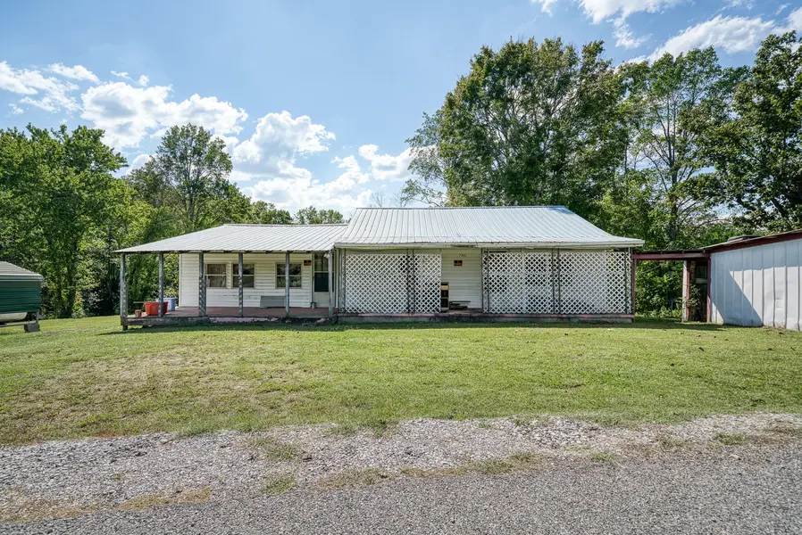 7331 Ashburn Rd, Baxter, TN 38544
