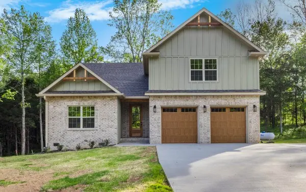 3495 Meadows Rd, Cumberland Furnace, TN 37051