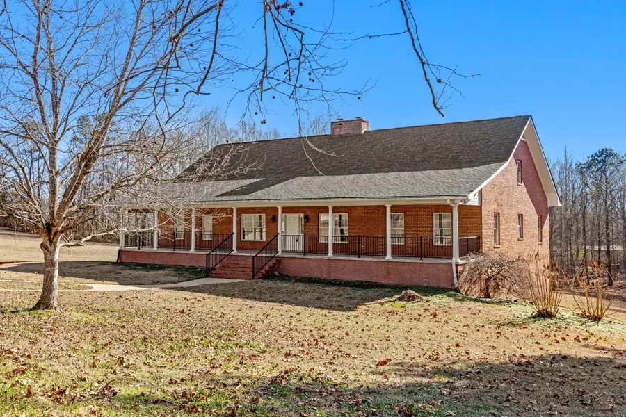 7900 Clara Chase Drive, Ooltewah, TN 37363
