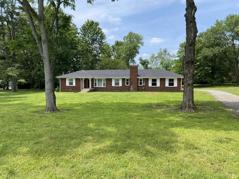 5108 Cornwall Dr, Brentwood, TN 37027