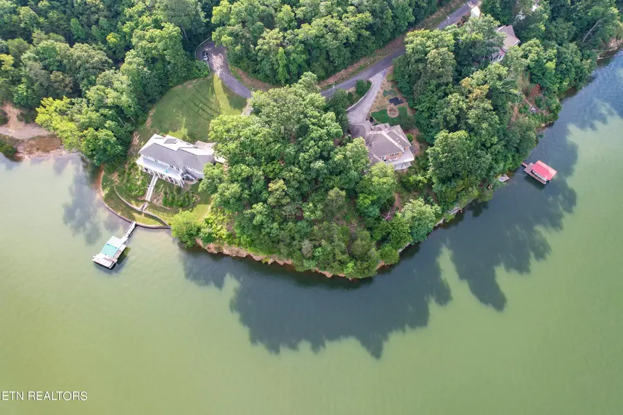 1147 Lakefront Pl., Baneberry, TN 37890