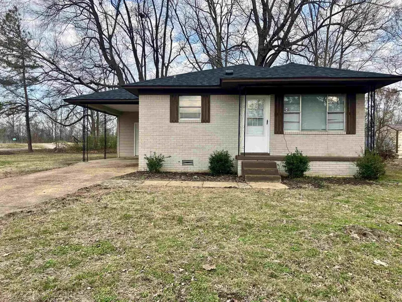 417 FLEMING DR, Brownsville, TN 38012