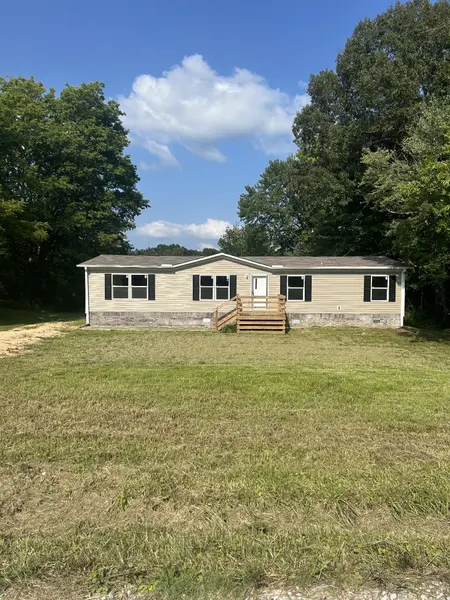 177 Georgia Ave #S, Parsons, TN 38363