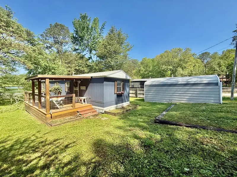 545 Mansard Island Dr, Springville, TN 38256