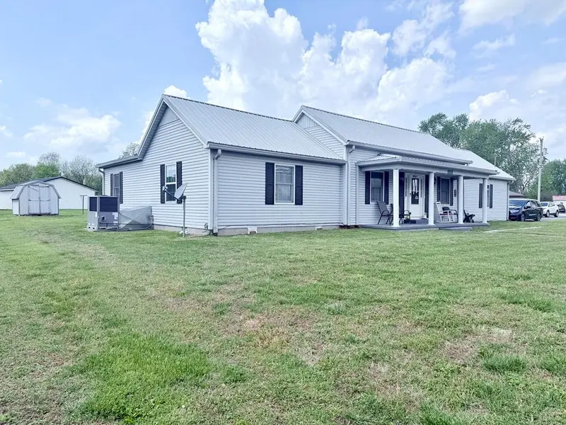 137 Dripping Springs St, Crofton, KY 42217