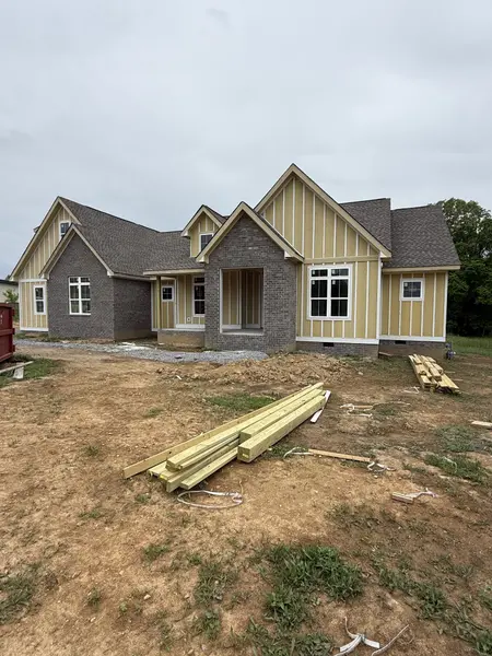 8680 Middle Lick Creek Rd, Lyles, TN 37098