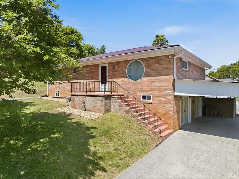 1012 Bennett Street, Sweetwater, TN 37874