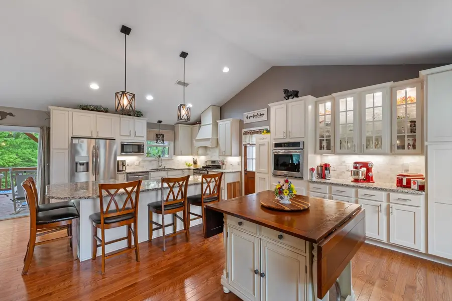 843 Percy Warner Blvd, Nashville, TN 37205