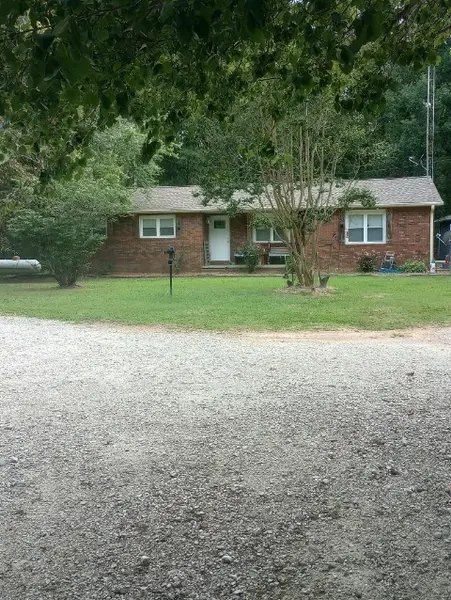 2867 Little Sulphur Creek Rd, Big Sandy, TN 38221