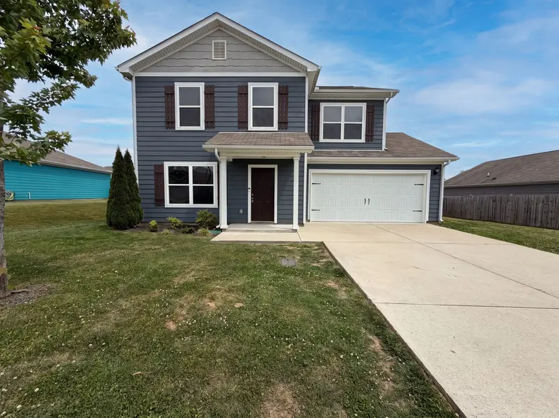 2715 Swarm Ct, Columbia, TN 38401