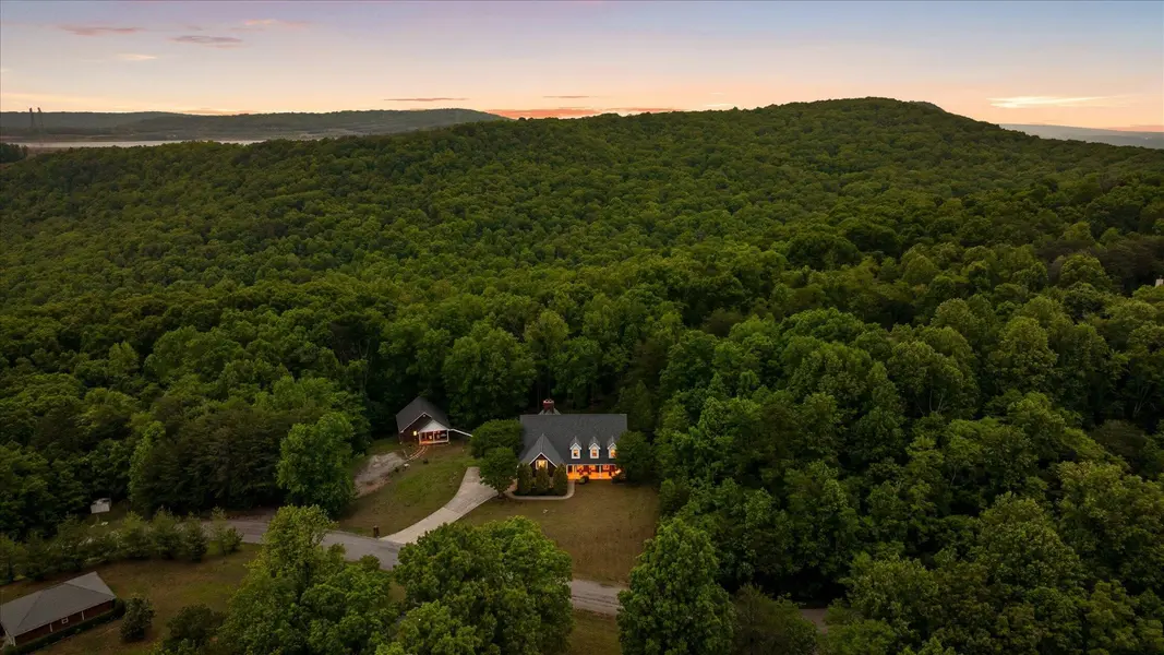4441 Raccoon Mountain Road, Chattanooga, TN 37419