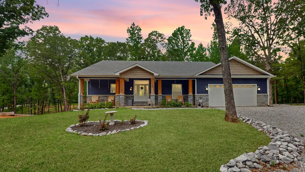 145 Serenity Village Dr, Benton, KY 42025