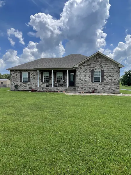 4478 Long Creek Rd, Lafayette, TN 37083