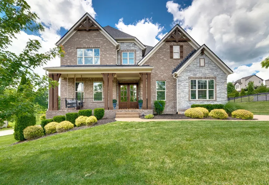 1115 Waterbridge Dr, Nolensville, TN 37135