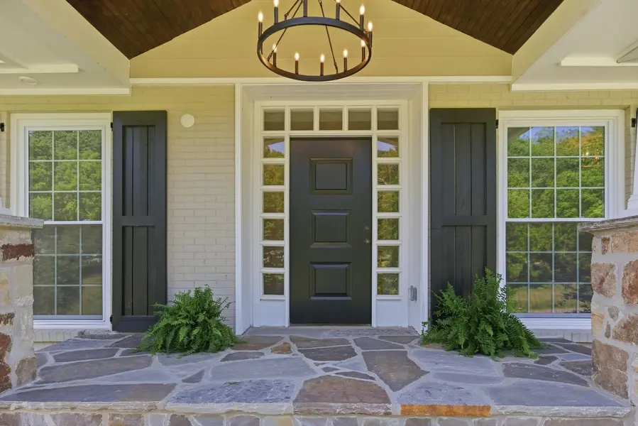 6617 Ellesmere Rd, Nashville, TN 37205