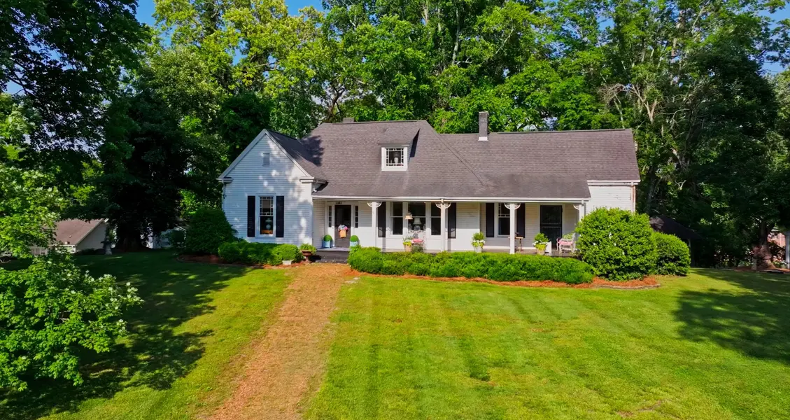226 Lee Avenue, Chickamauga, GA 30707