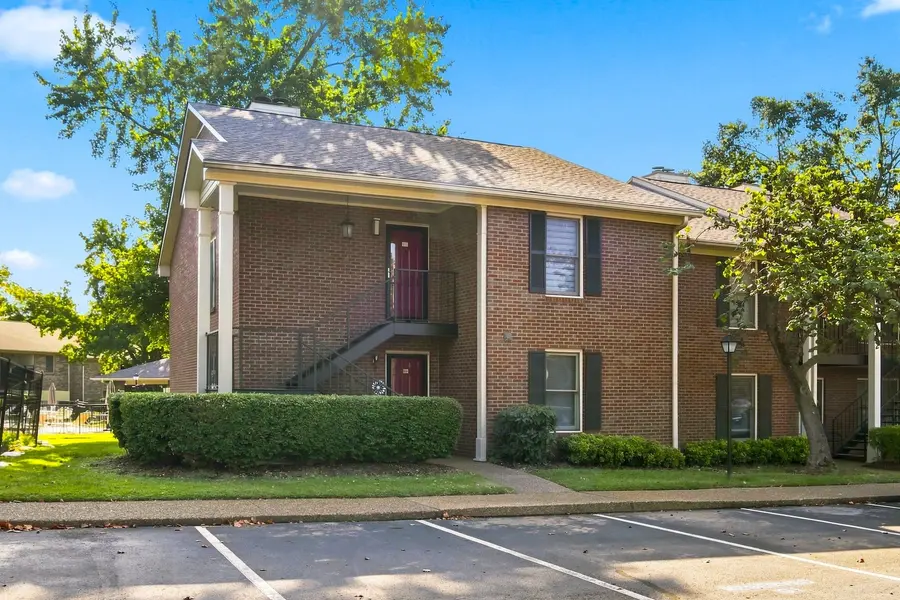 312 Westfield Dr, Nashville, TN 37221