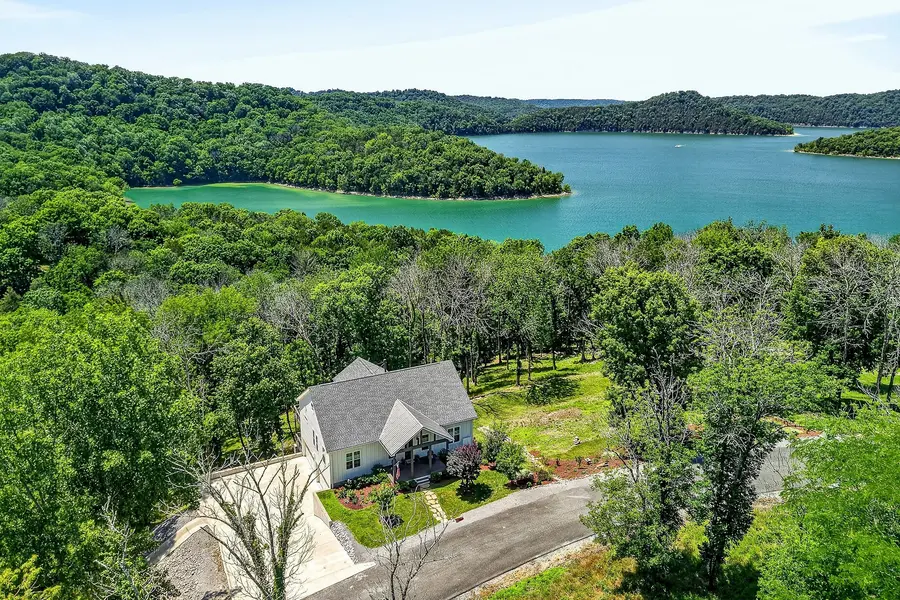 193 Wilson Cir, Smithville, TN 37166