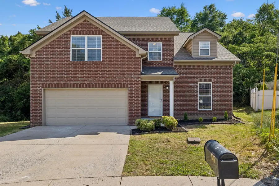 616 Twin Oaks Ct, Nashville, TN 37211