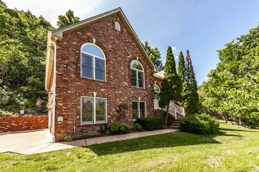 2875 Lower Walkers Creek Rd, Goodlettsville, TN 37072