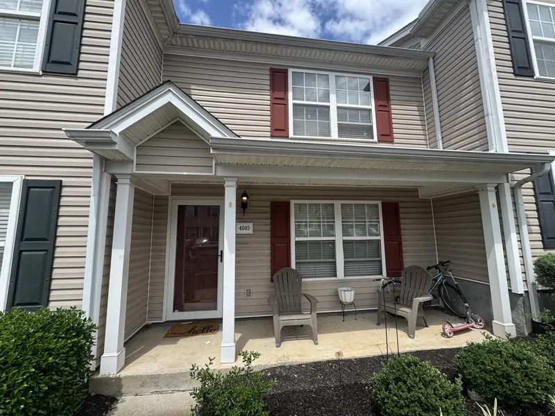 4005 Cody Dr, La Vergne, TN 37086