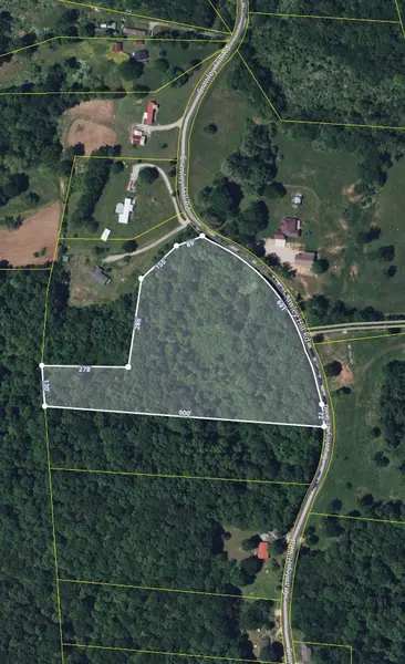 1 Crawley Hill Rd, Mount Pleasant, TN 38474