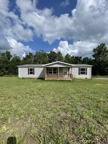 9494 Sunrise Rd, Red Boiling Springs, TN 37150