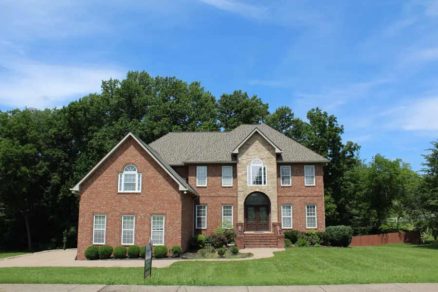 1033 Valleydale Ave, Cross Plains, TN 37049