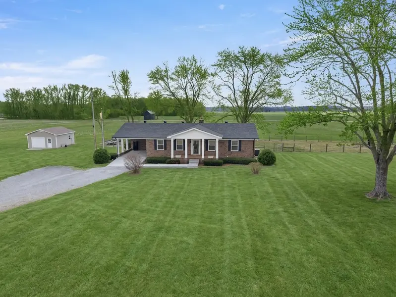 8412 Highway 41 #N, Adams, TN 37010