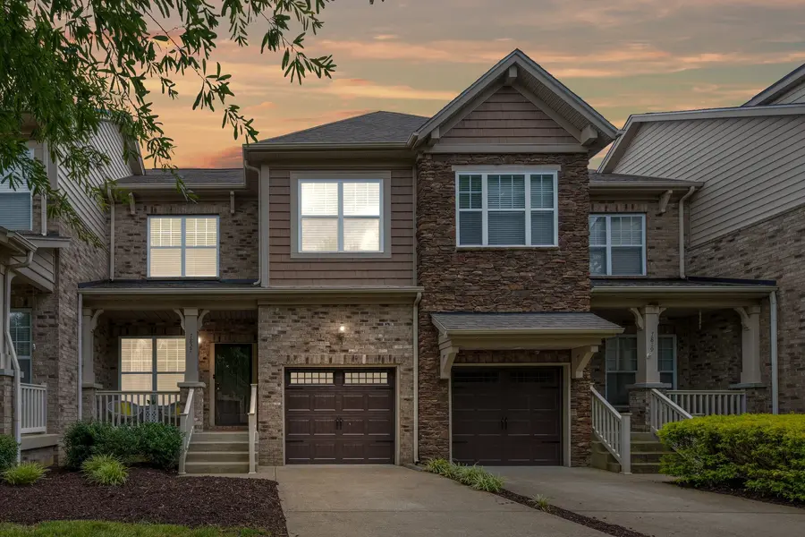 7827 Kemberton Dr #W, Nolensville, TN 37135