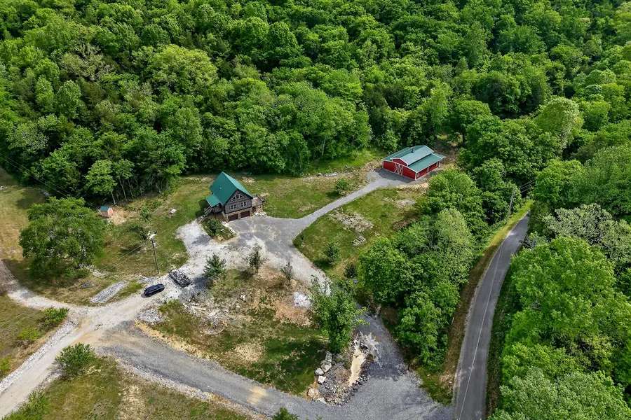 4830 Ensor Hollow Rd, Buffalo Valley, TN 38548
