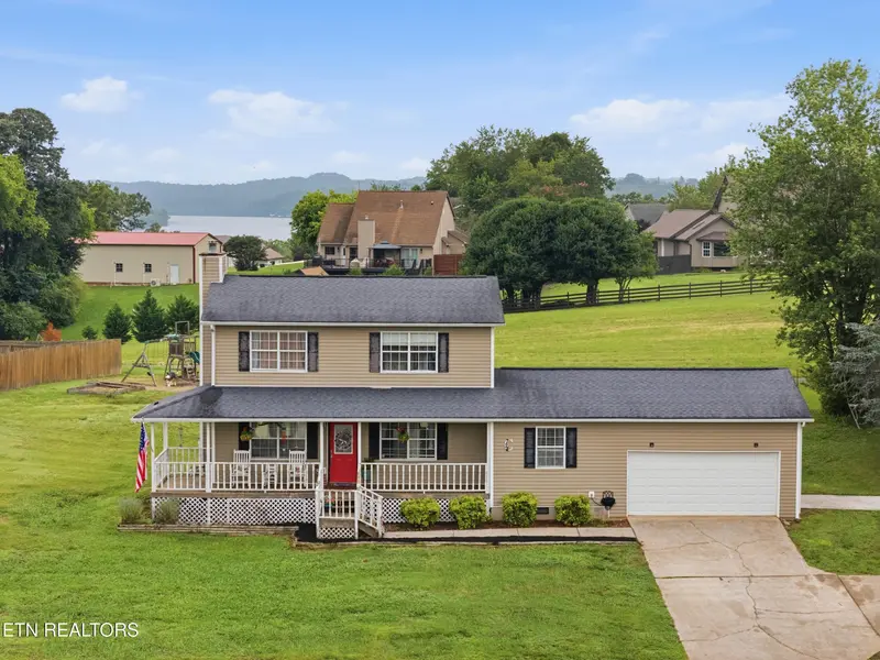 724 Fairway Drive, Loudon, TN 37774