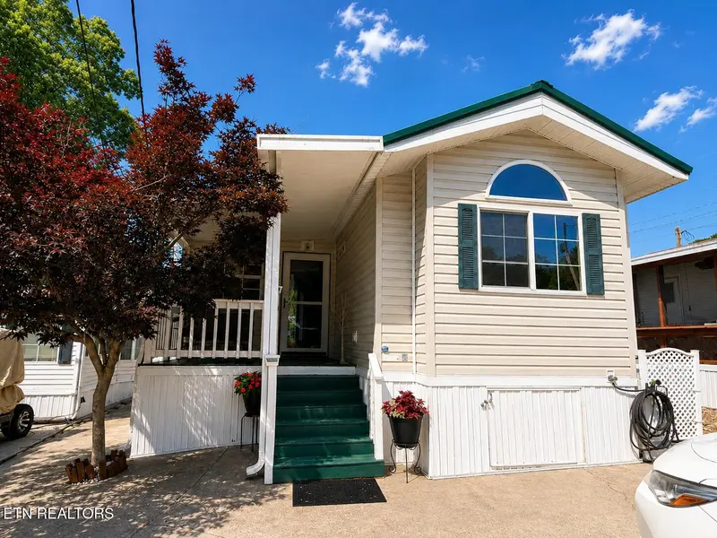 5355 Parkway #123, Cosby, TN 37722