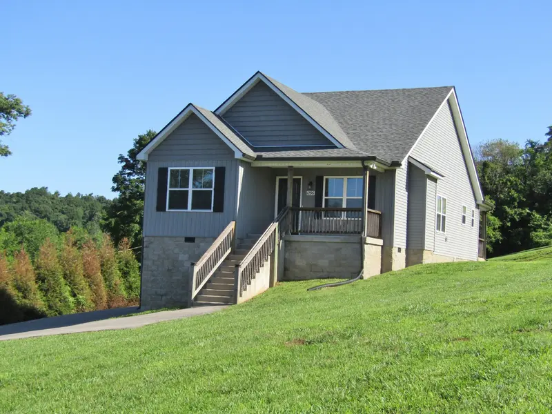 1296 Coosie Branch Rd, Cornersville, TN 37047