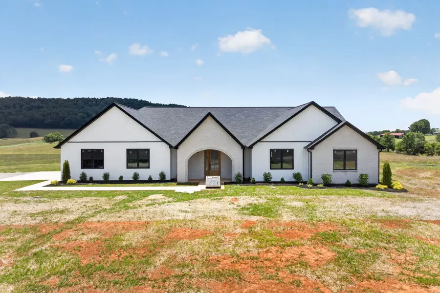 4221 Gum Springs Mountain Rd, Sparta, TN 38583