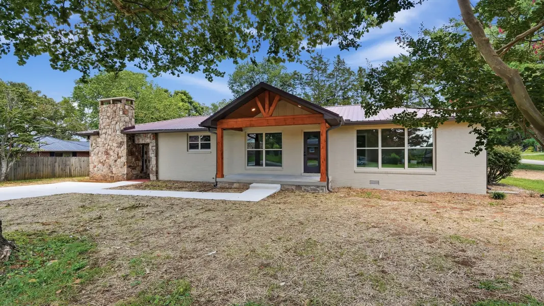 109 Oak Park, Winchester, TN 37398