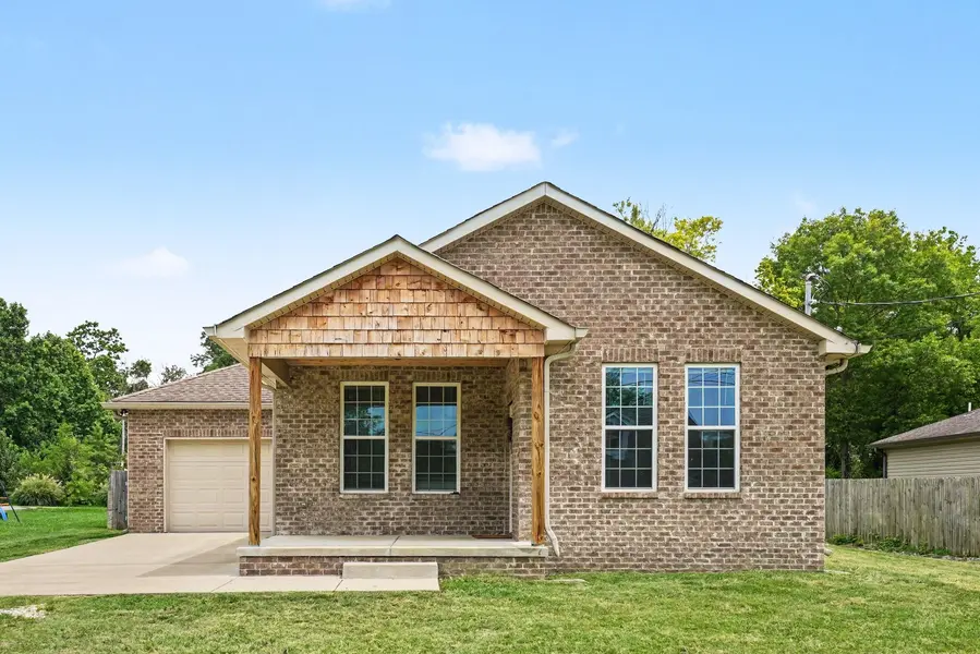 131 Richland Ave, Watertown, TN 37184
