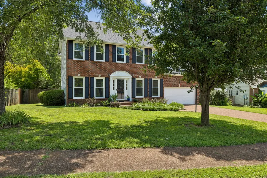 309 Mill Run Cir, Nashville, TN 37221